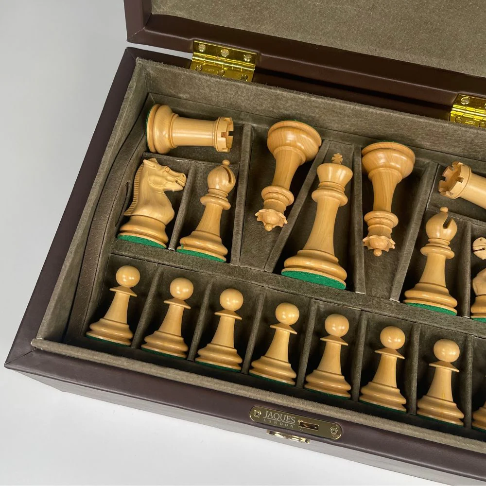 1869 Edition 4" Chess Pieces in Leather Casket - Image 4