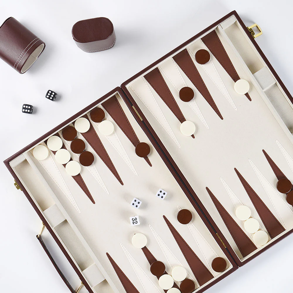 15 Inch Club Backgammon - Luxury Game Set - Image 4