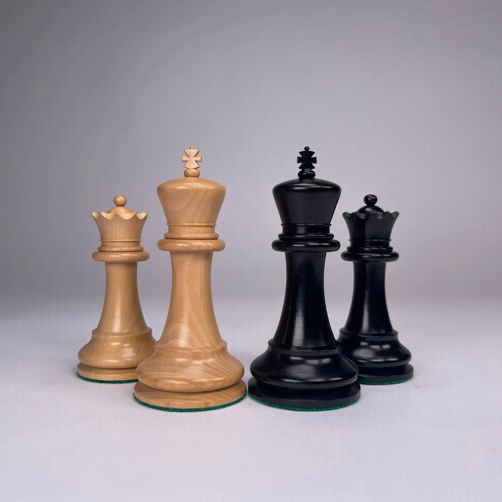 1855 Edition 4" Chess Pieces in Mahogany Casket - Image 3